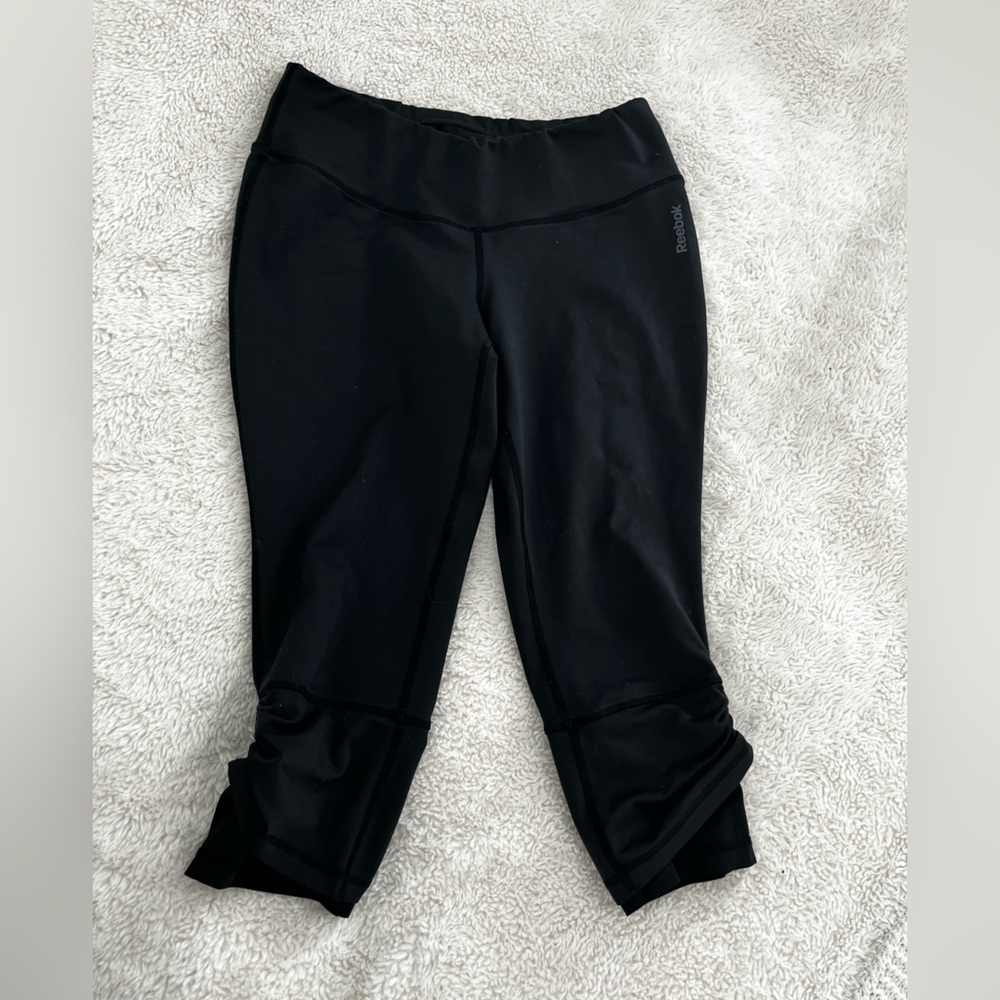 Reebok Women’s Black Crop Athletic Leggings